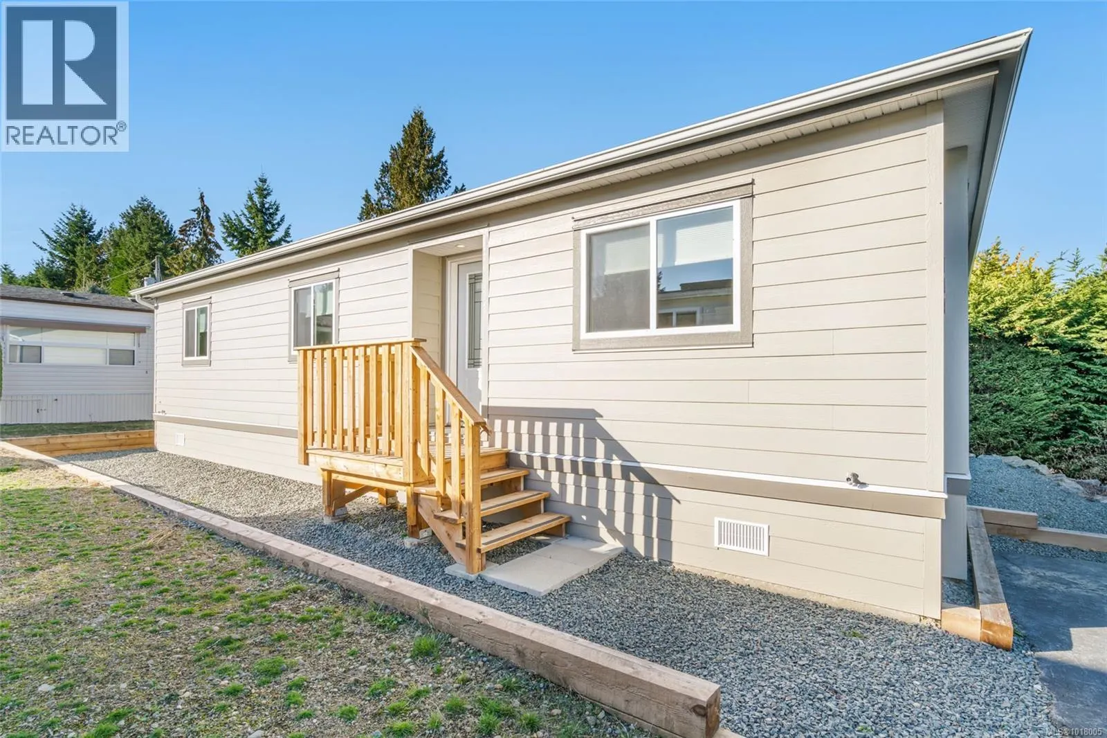 138 6325 Metral Dr