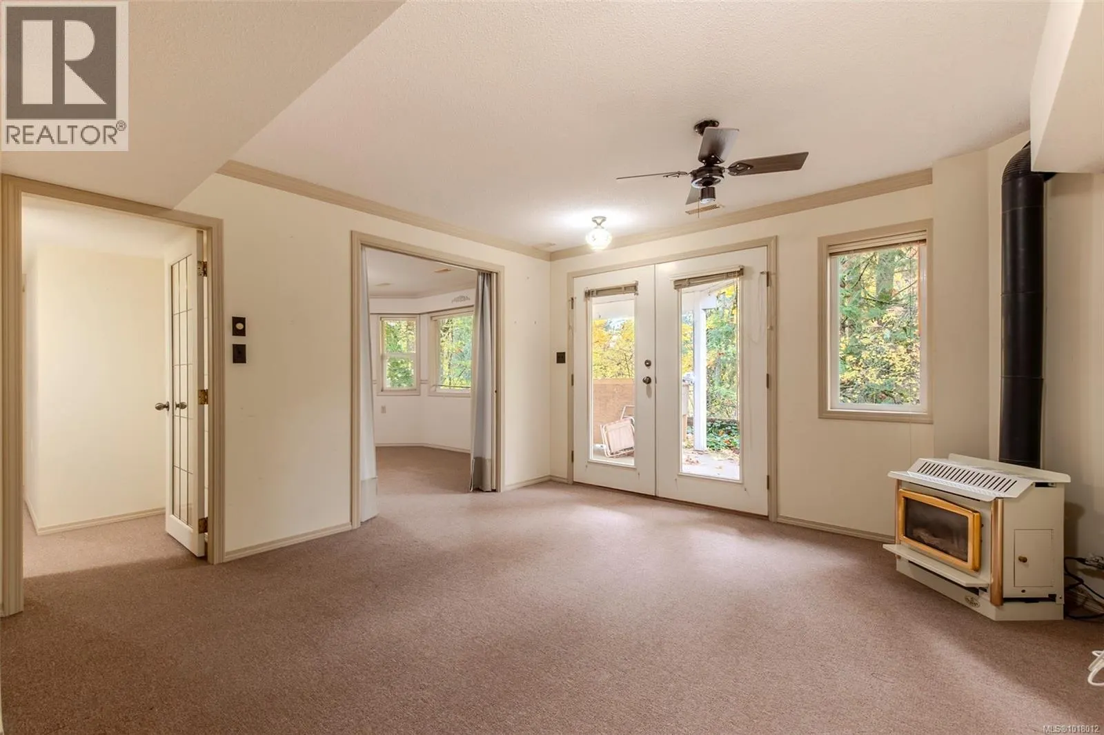 16 3144 Sherman Rd