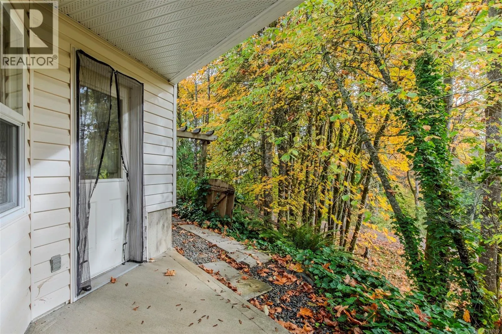 16 3144 Sherman Rd