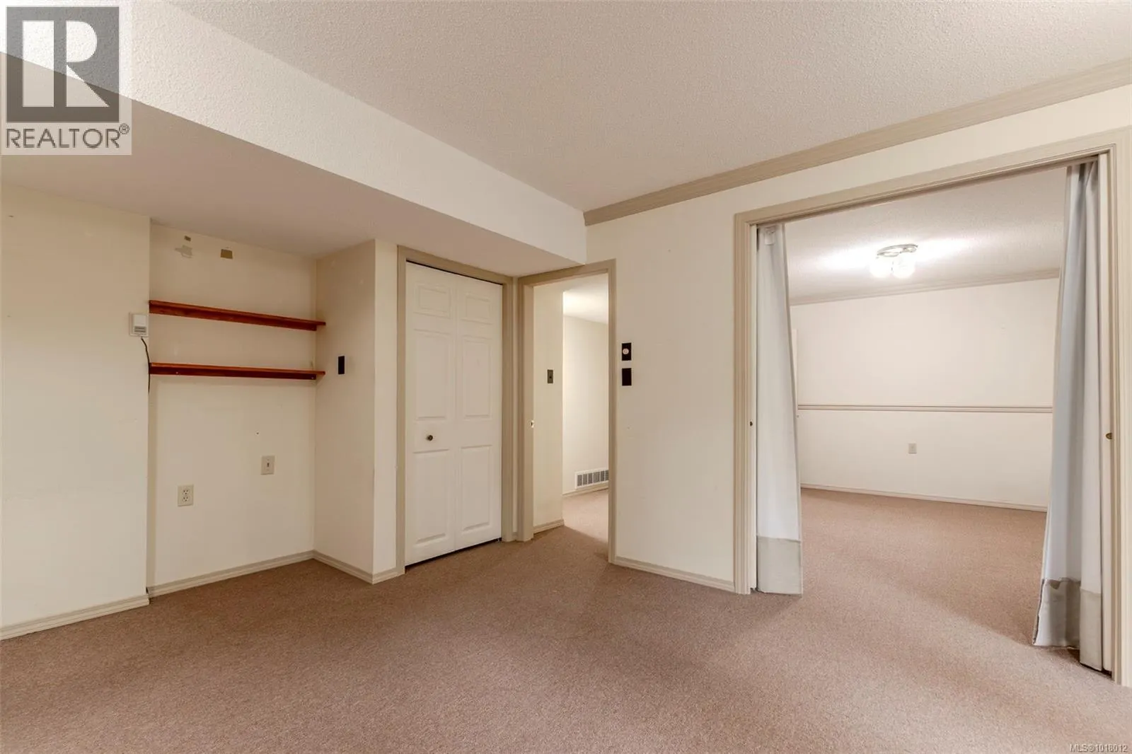 16 3144 Sherman Rd