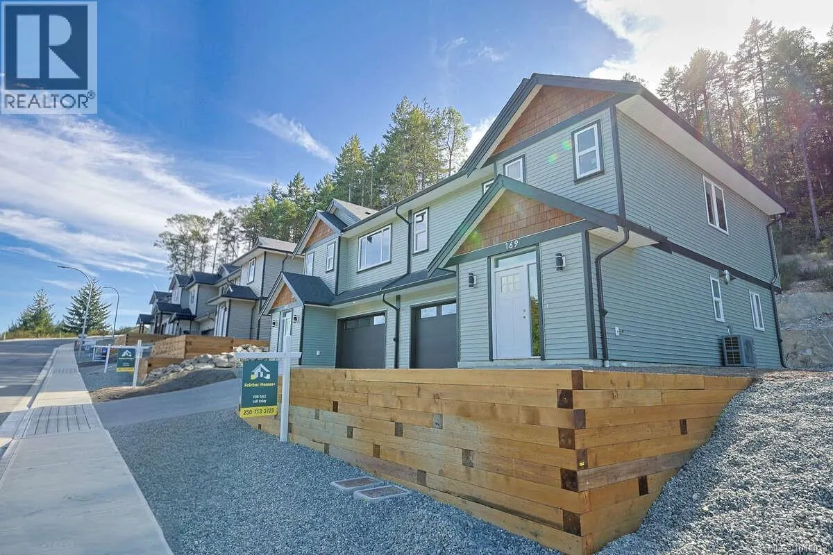 169 Hunter Way