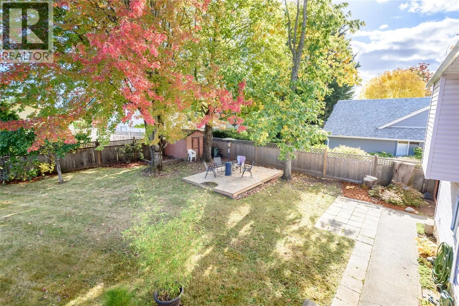 2043 Valley View Dr