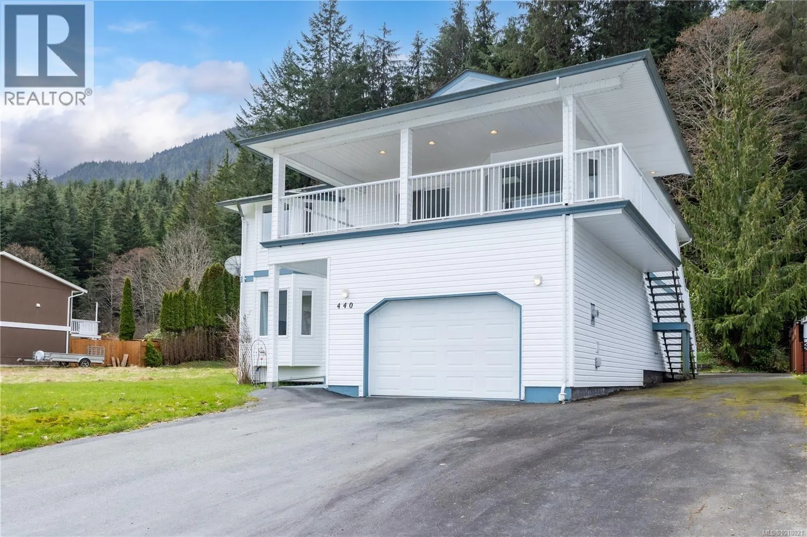 440 MacMillan Dr