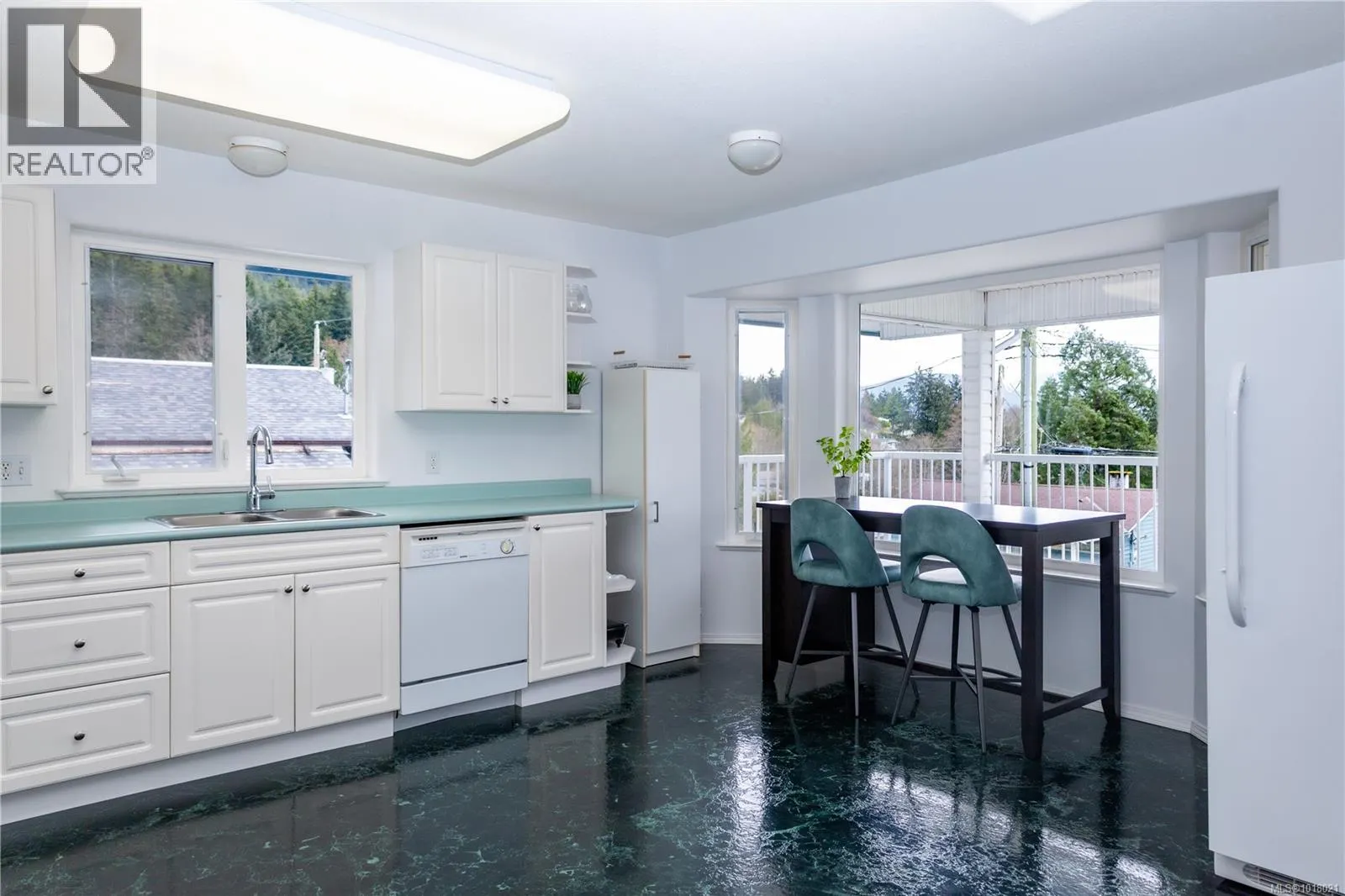 440 MacMillan Dr