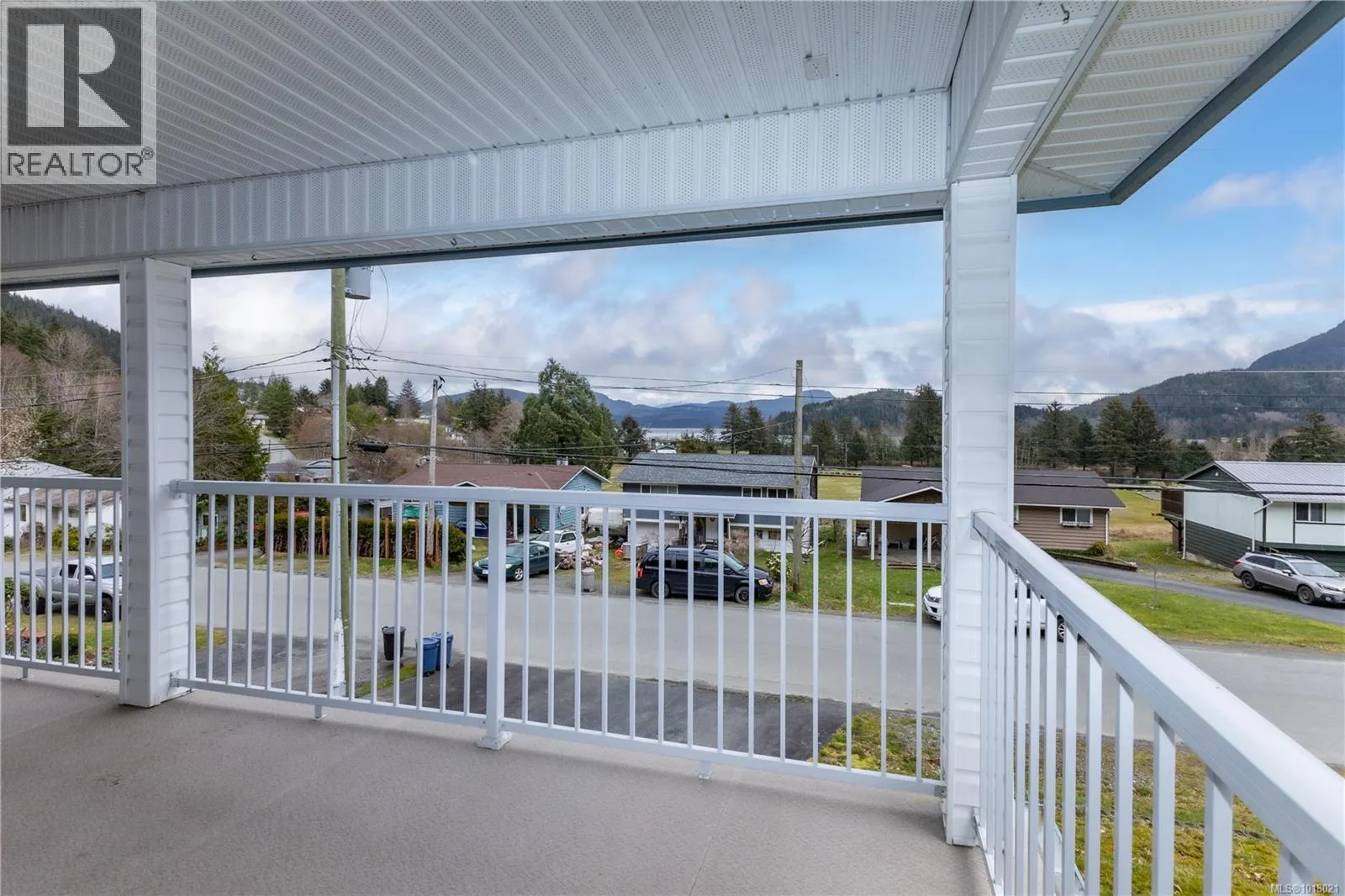 440 MacMillan Dr