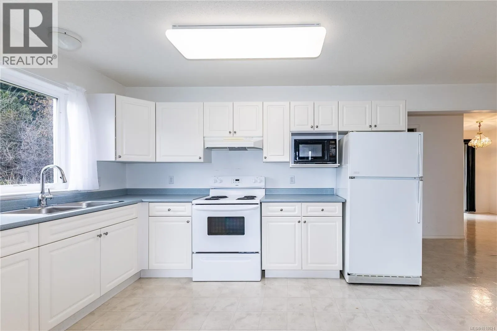 440 MacMillan Dr