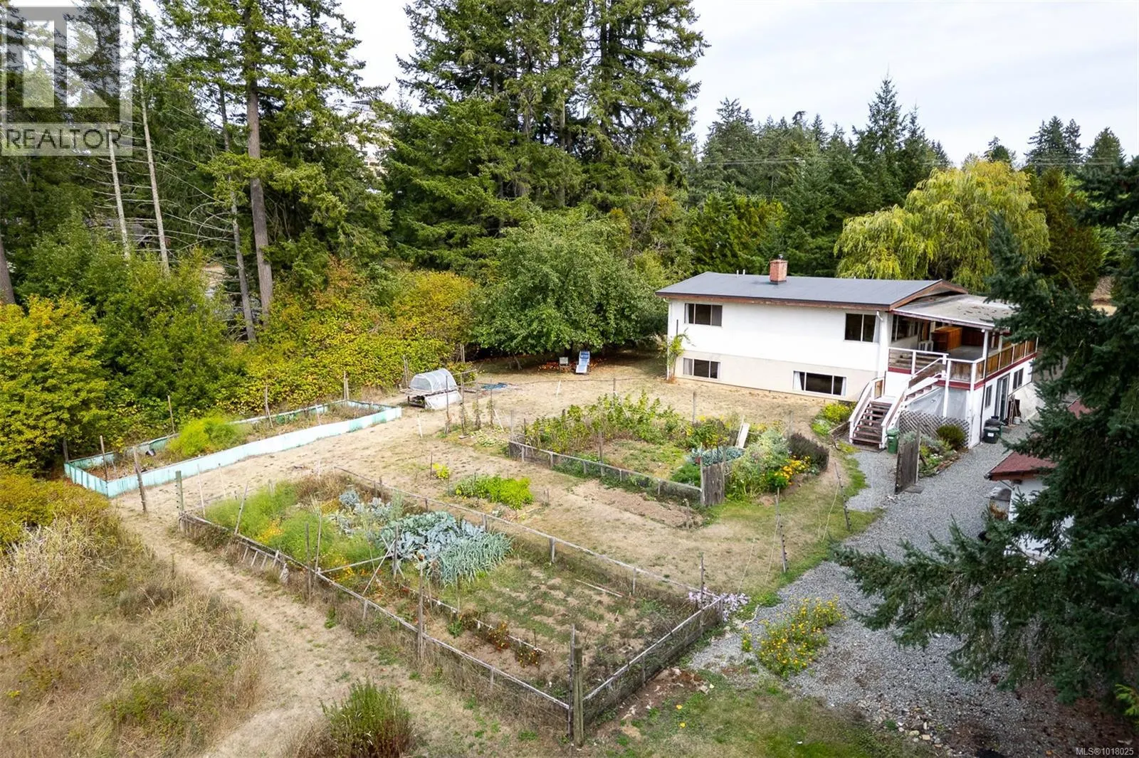 6686 Bell McKinnon Rd