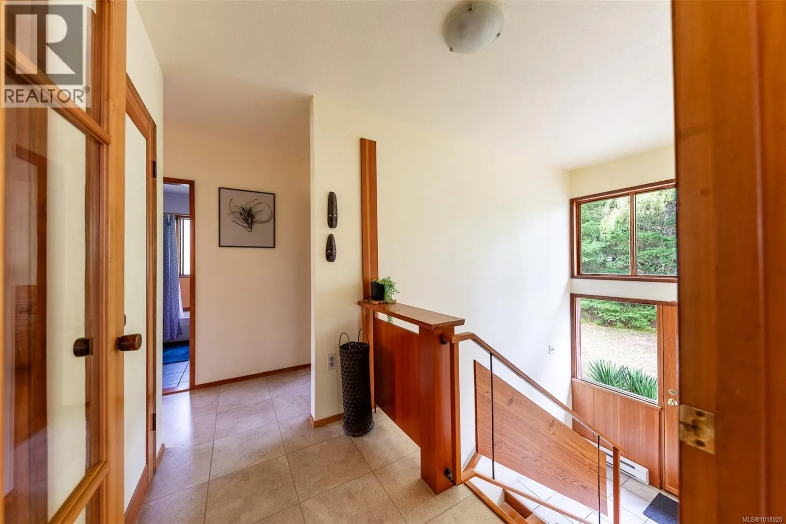 6686 Bell McKinnon Rd