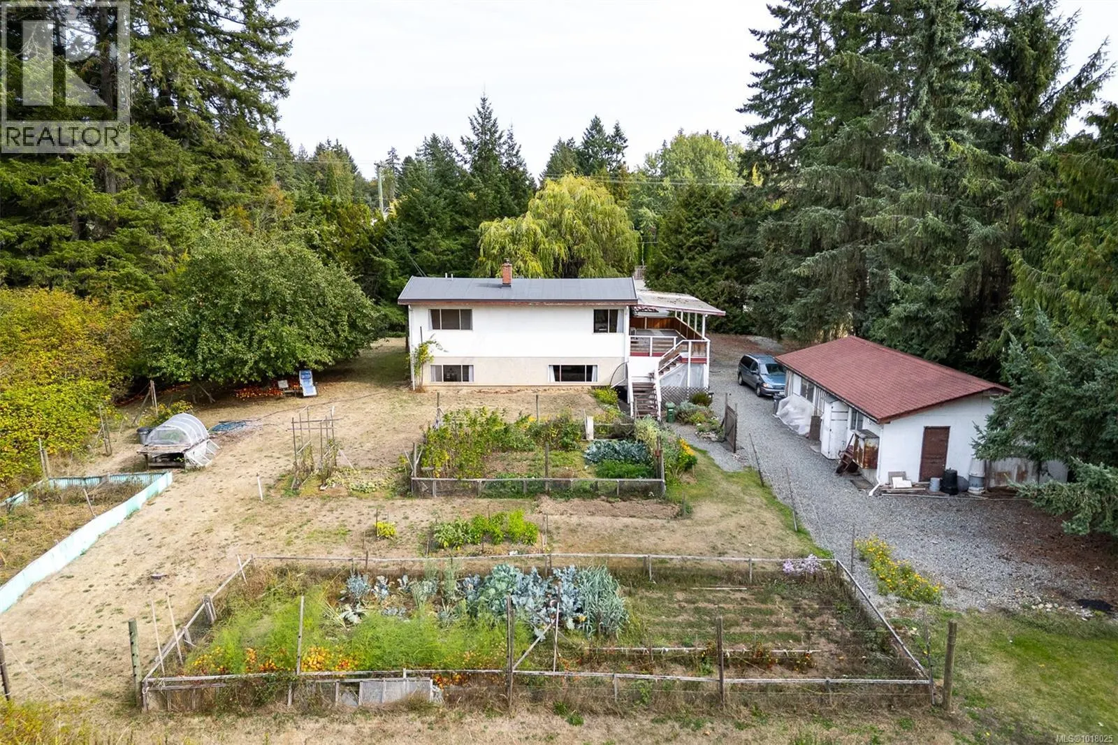 6686 Bell McKinnon Rd