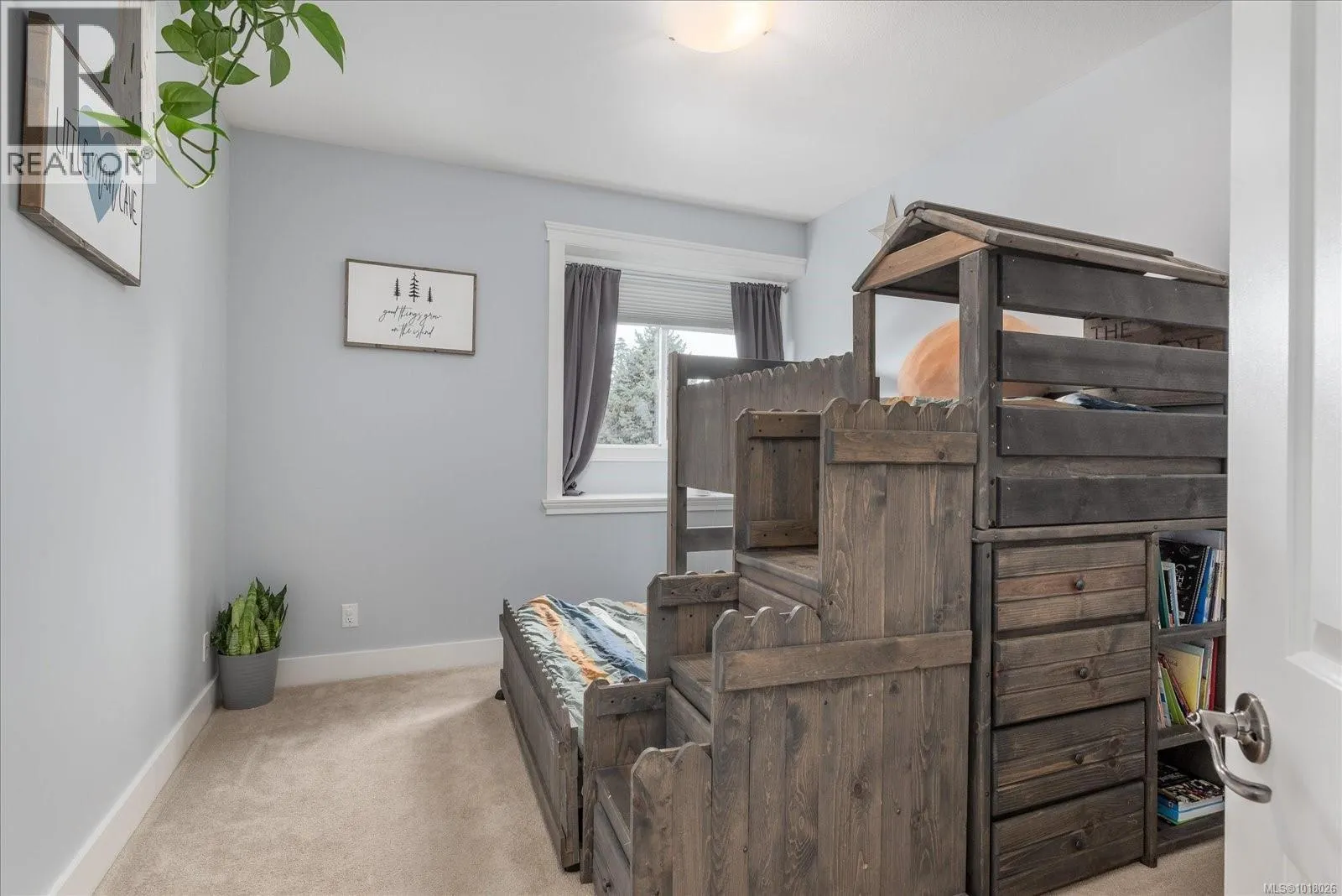 3603 Monterey Dr