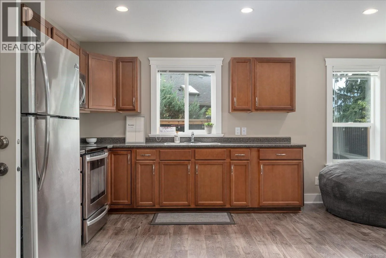 3603 Monterey Dr