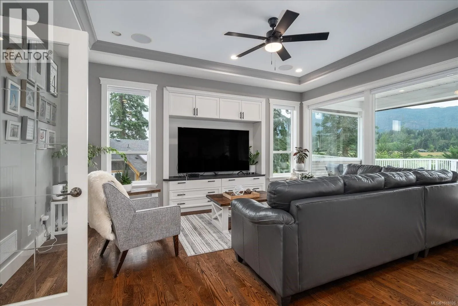 3603 Monterey Dr