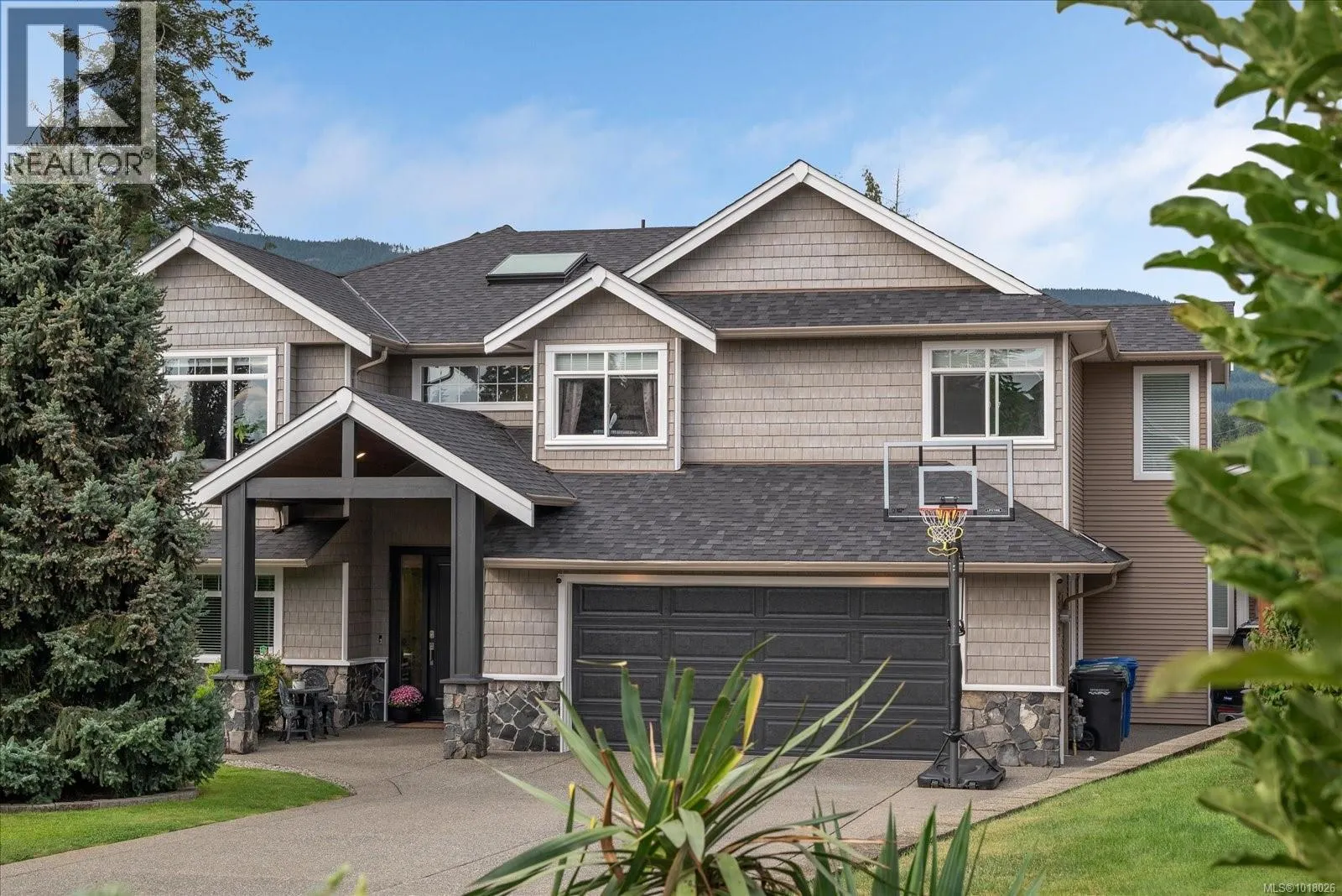 3603 Monterey Dr