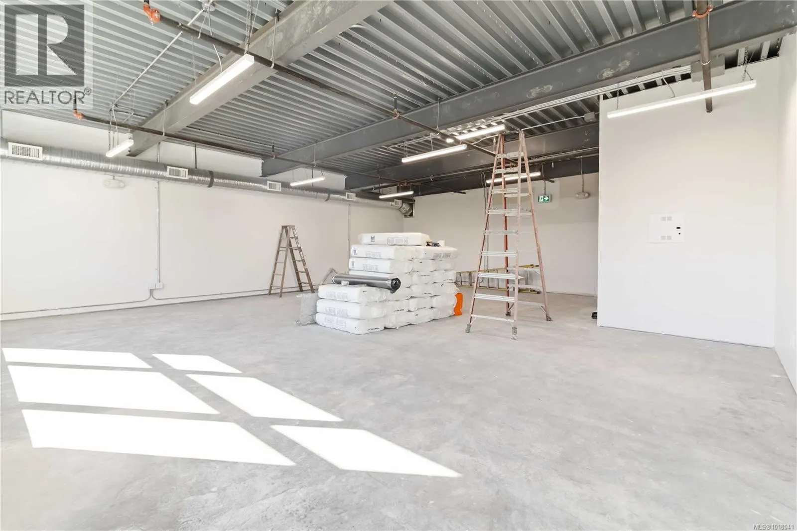 310 4342 West Shore Pkwy