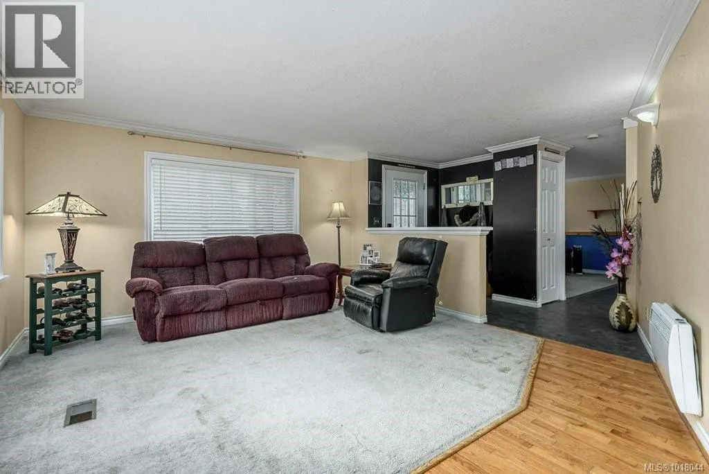 61 3216 Back Rd