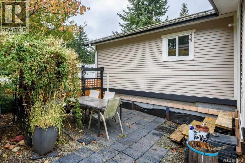 61 3216 Back Rd