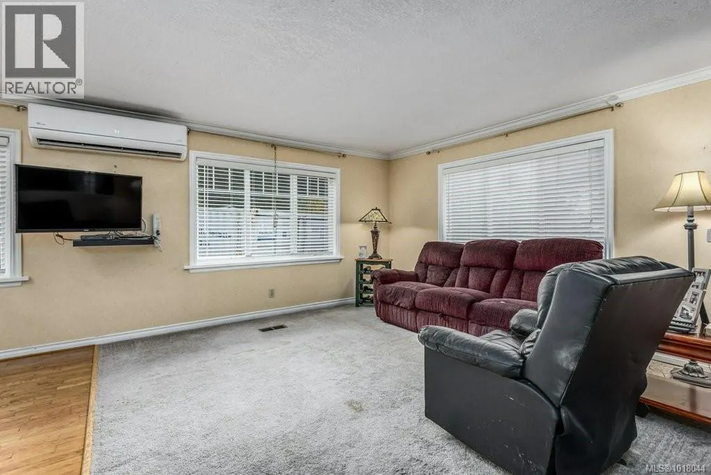 61 3216 Back Rd
