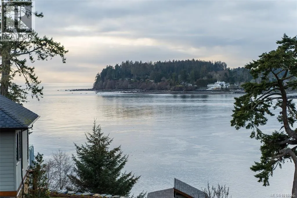 7120 Friendship Lane