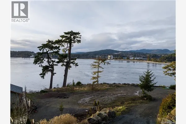 7120 Friendship Lane