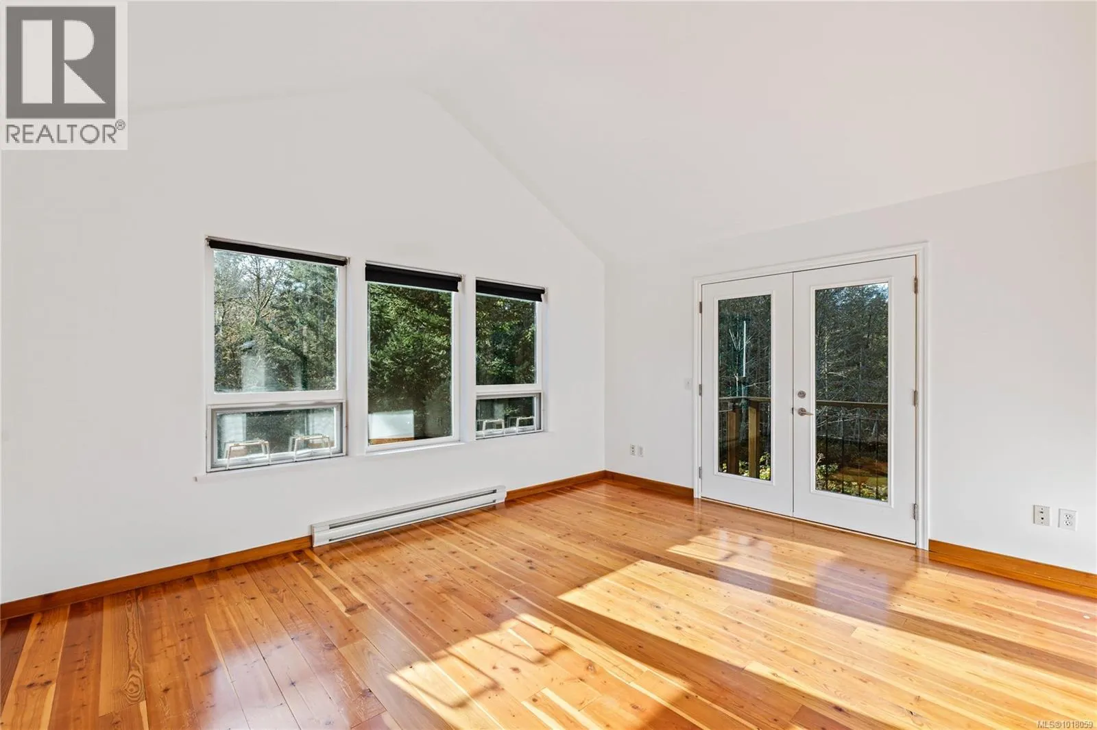 211 Long Harbour Rd