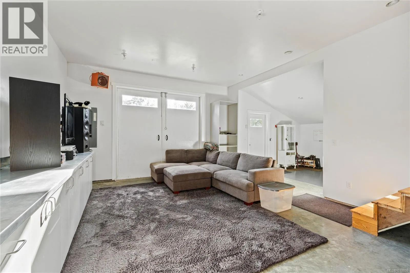 211 Long Harbour Rd