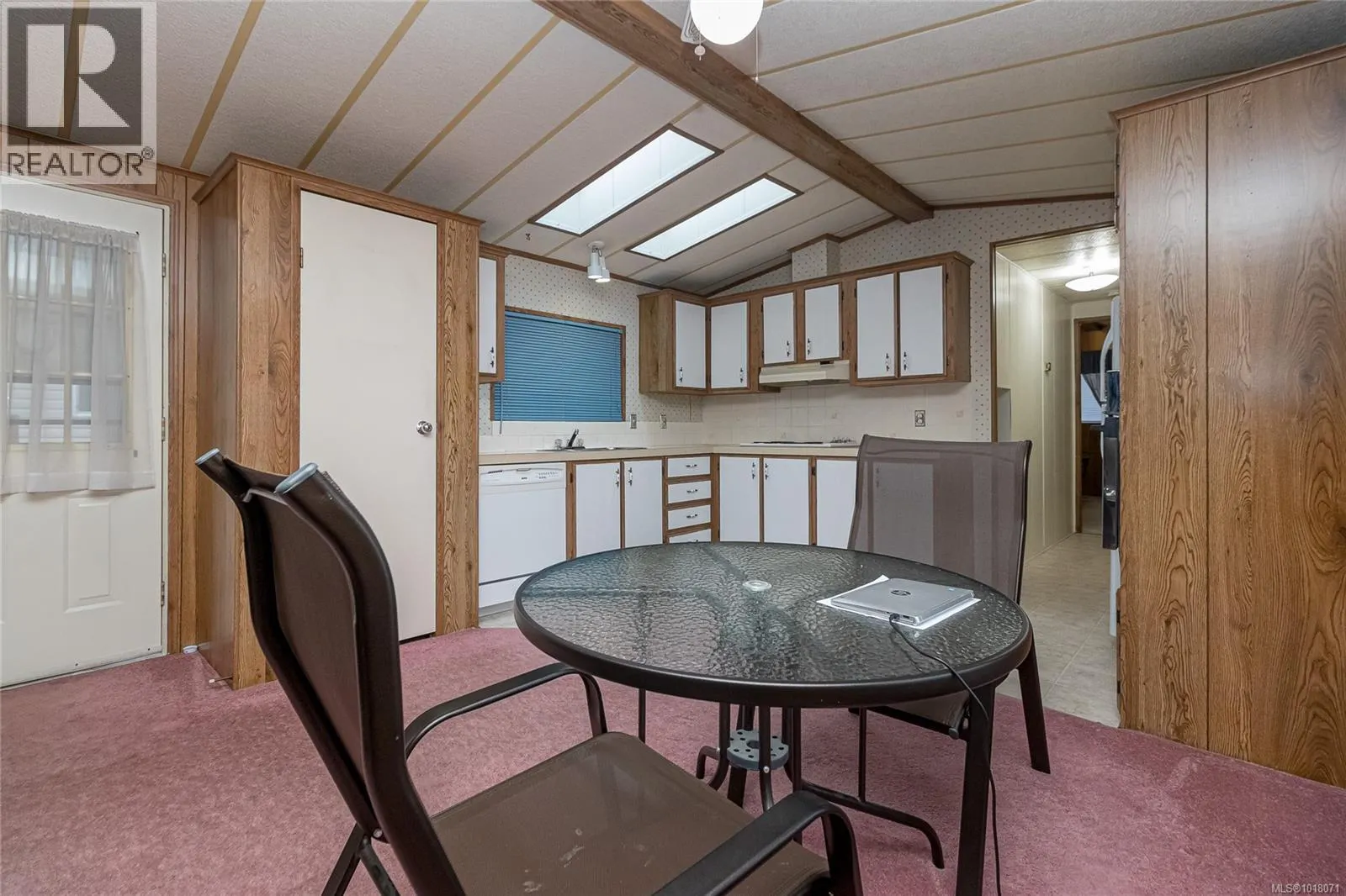 17 7701 Central Saanich Rd
