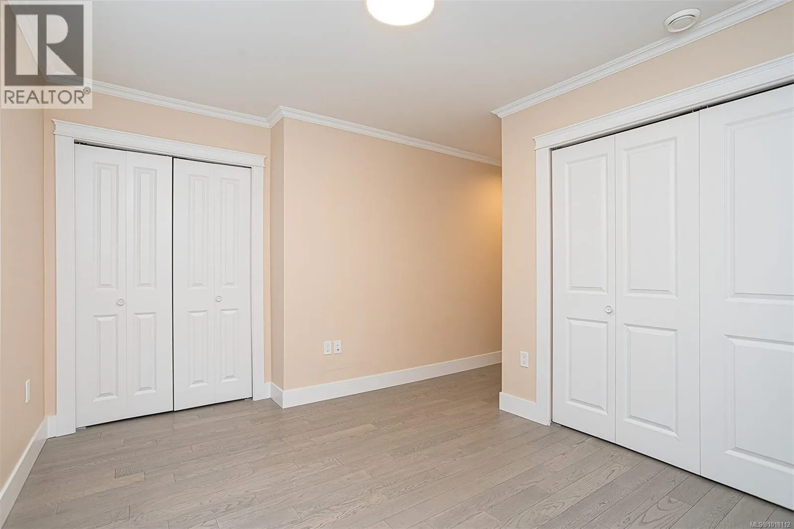 110 3248 Sherman Rd