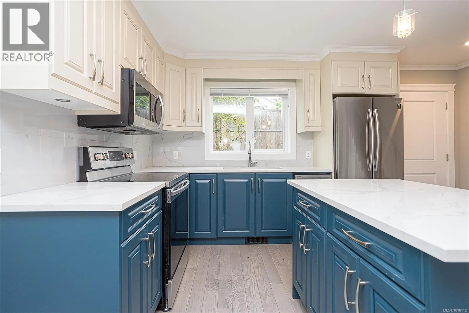 110 3248 Sherman Rd