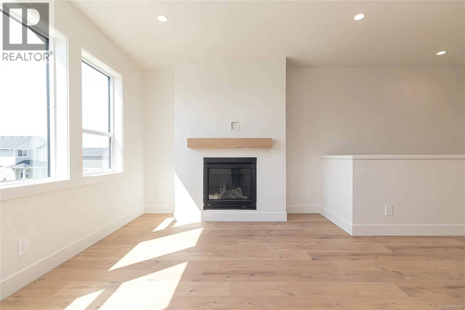 2580 Nickson Way
