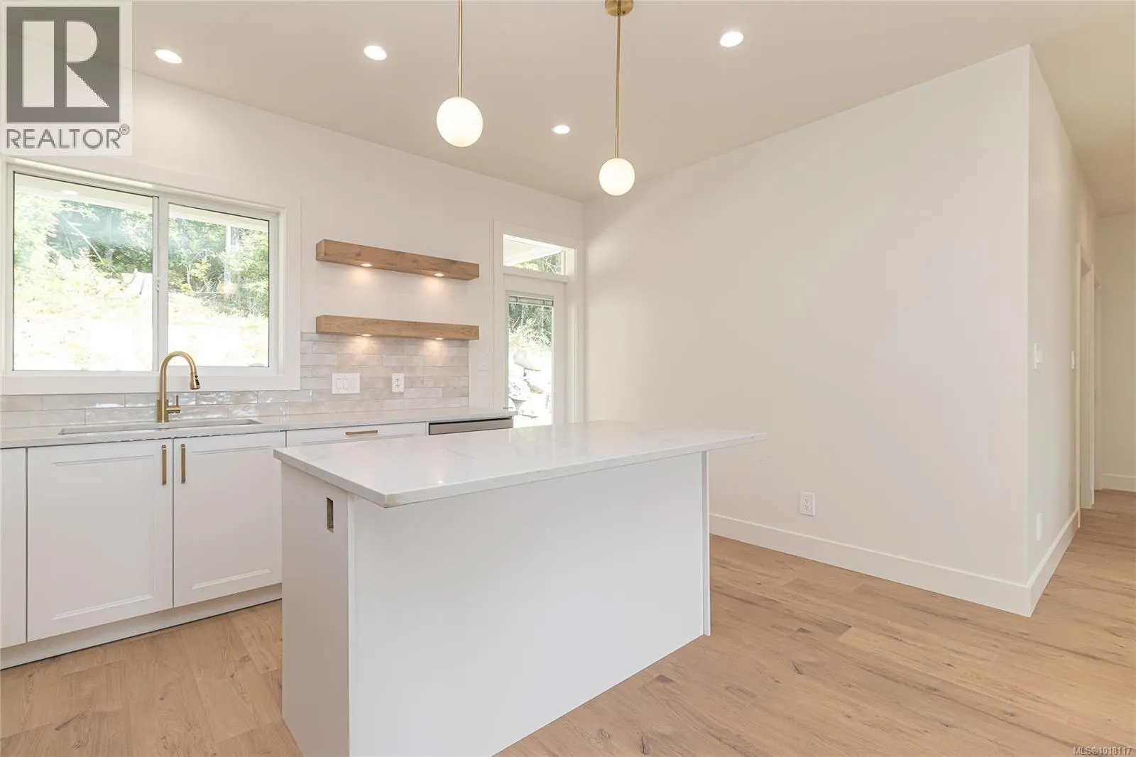 2580 Nickson Way