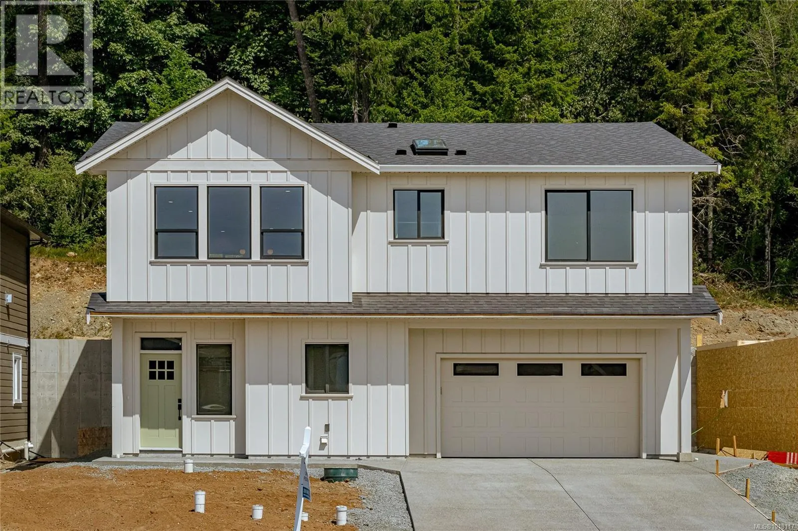 2580 Nickson Way