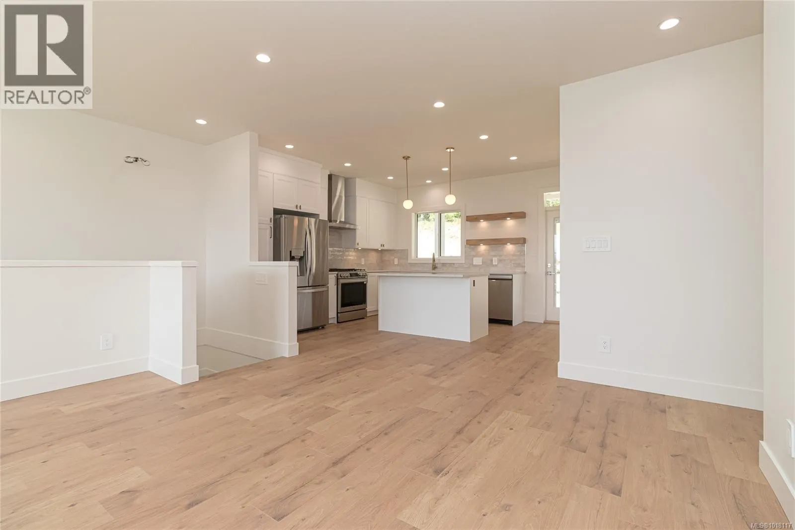 2580 Nickson Way