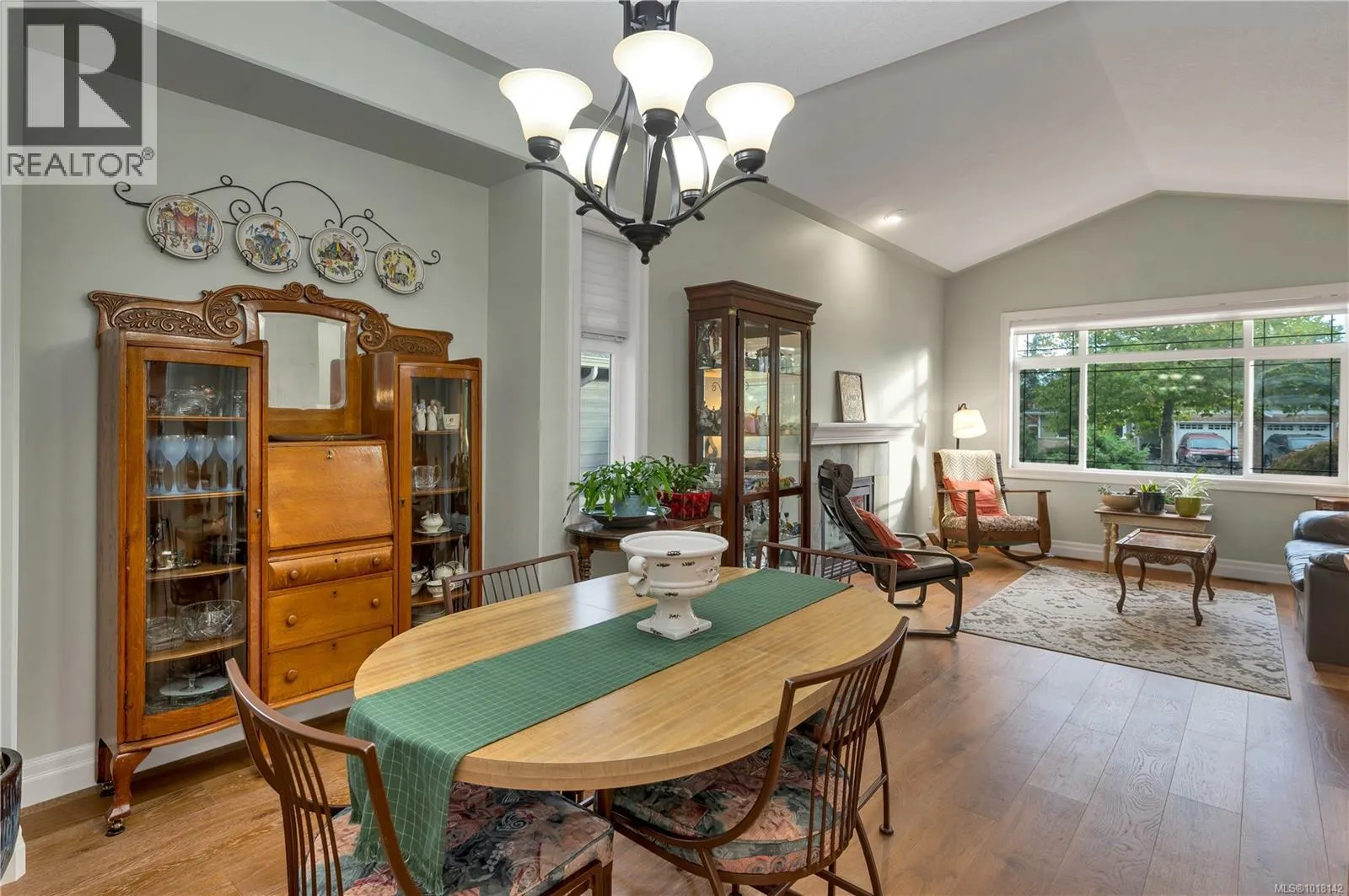 236 Virginia Dr