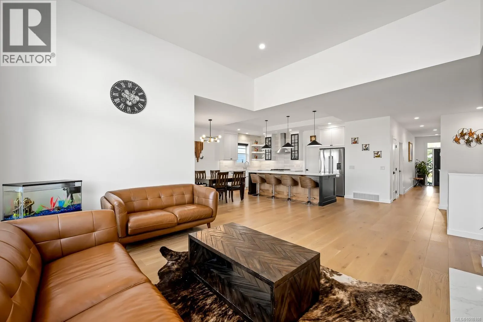 3366 Marygrove Dr