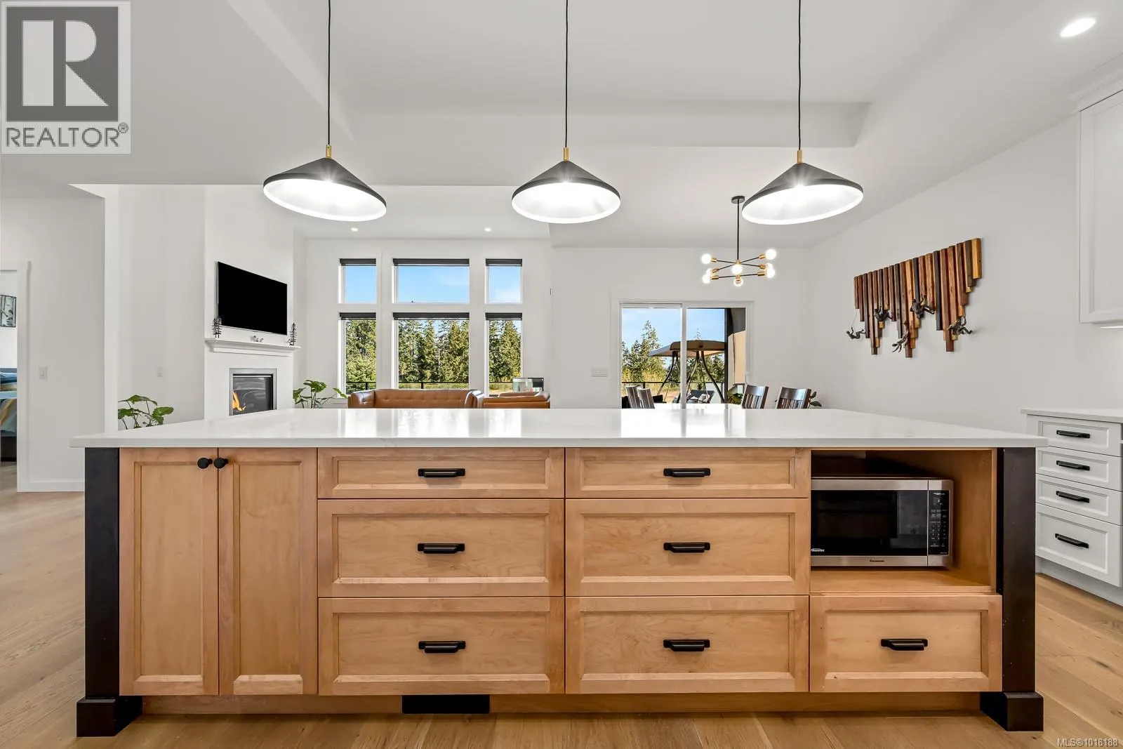 3366 Marygrove Dr