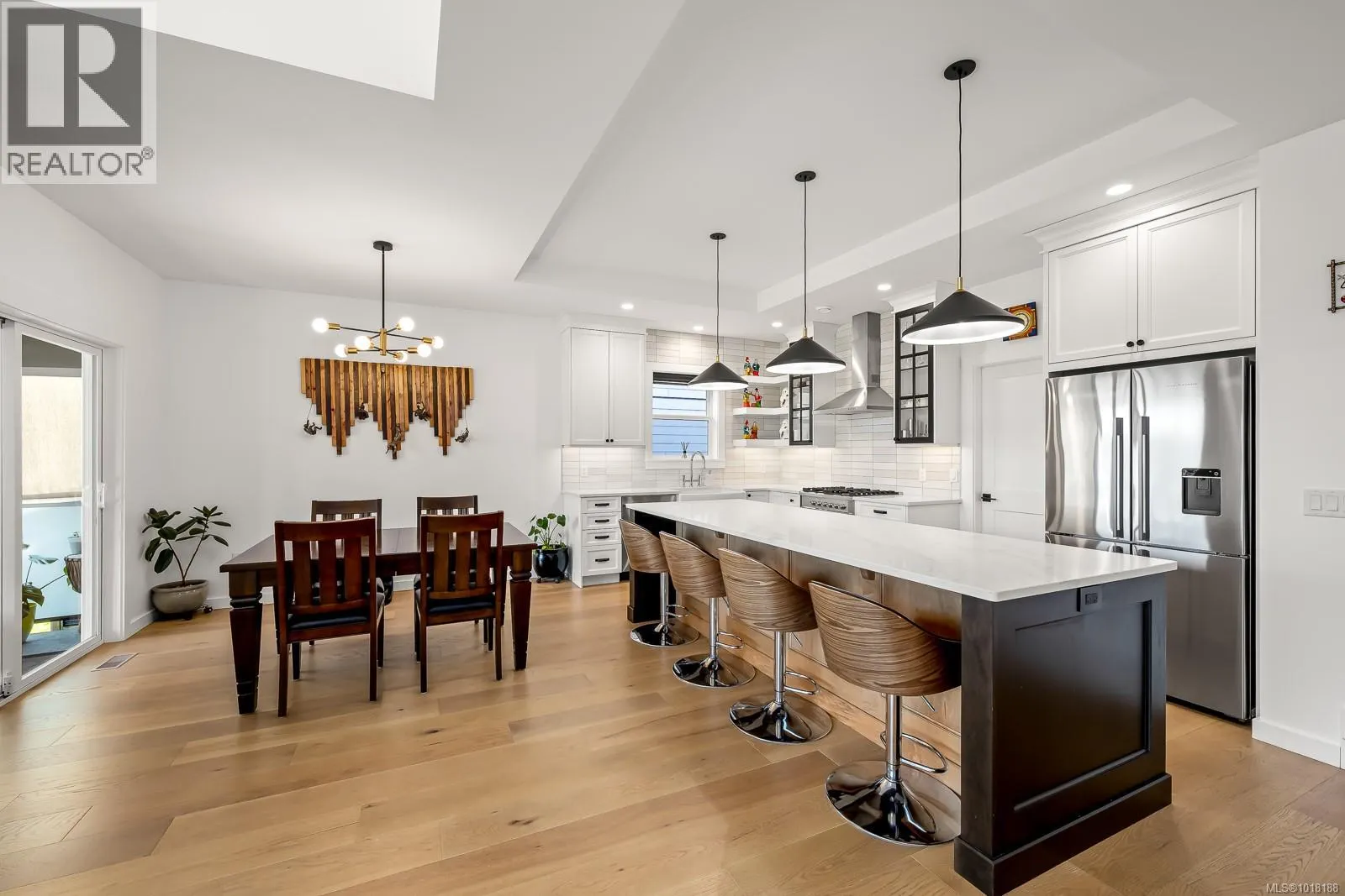 3366 Marygrove Dr