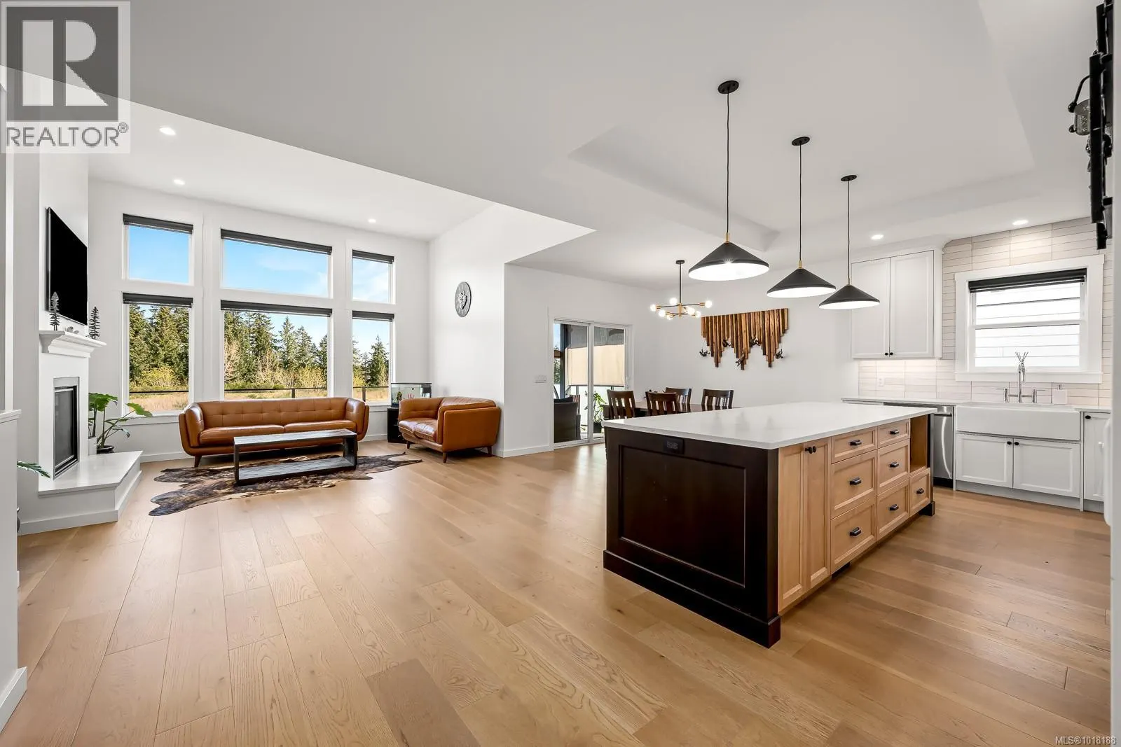 3366 Marygrove Dr