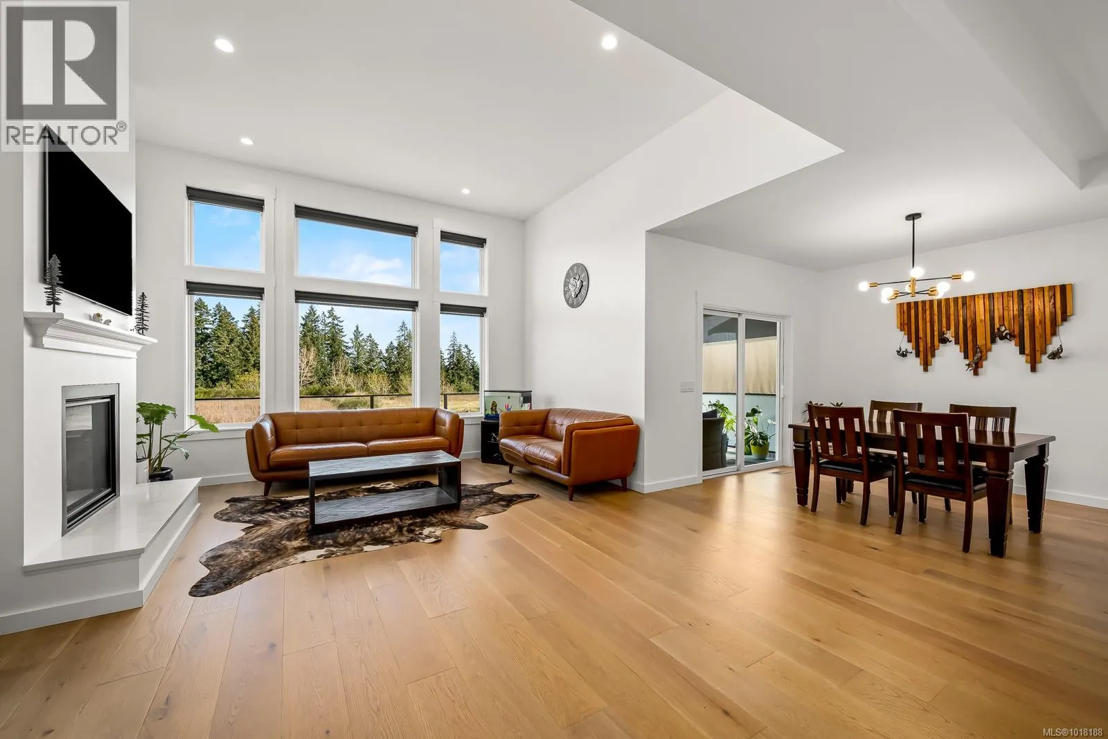 3366 Marygrove Dr