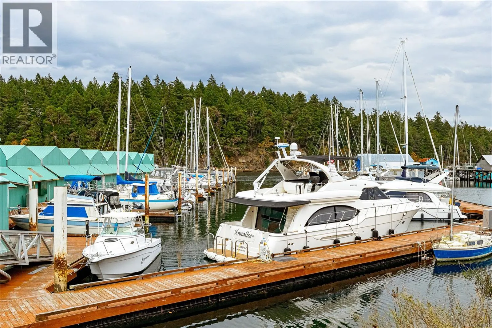 401 1250 Stewart Ave