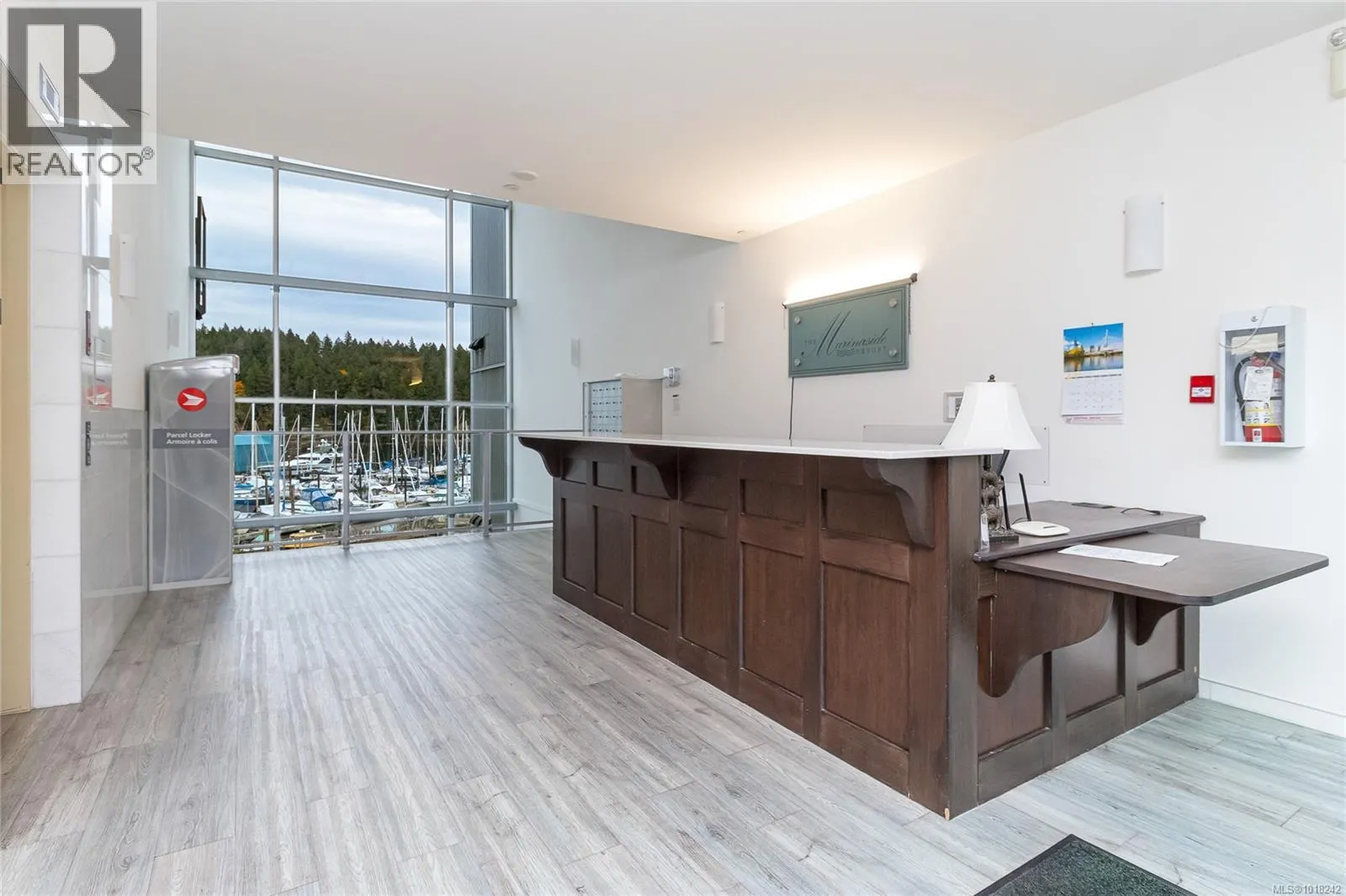 401 1250 Stewart Ave