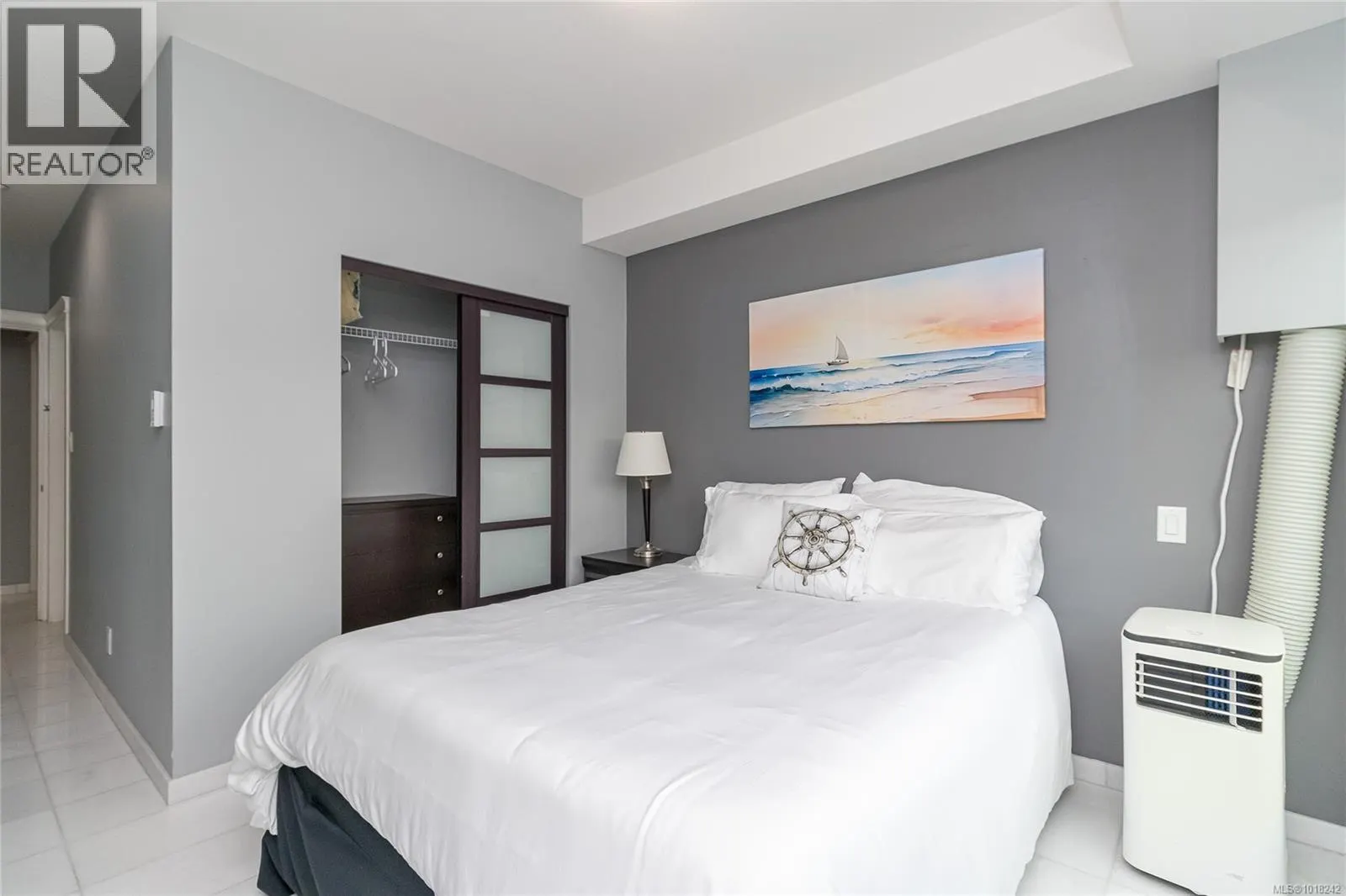 401 1250 Stewart Ave