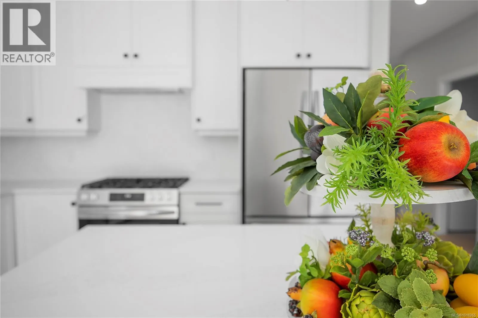 6111 Pine Ridge Cres