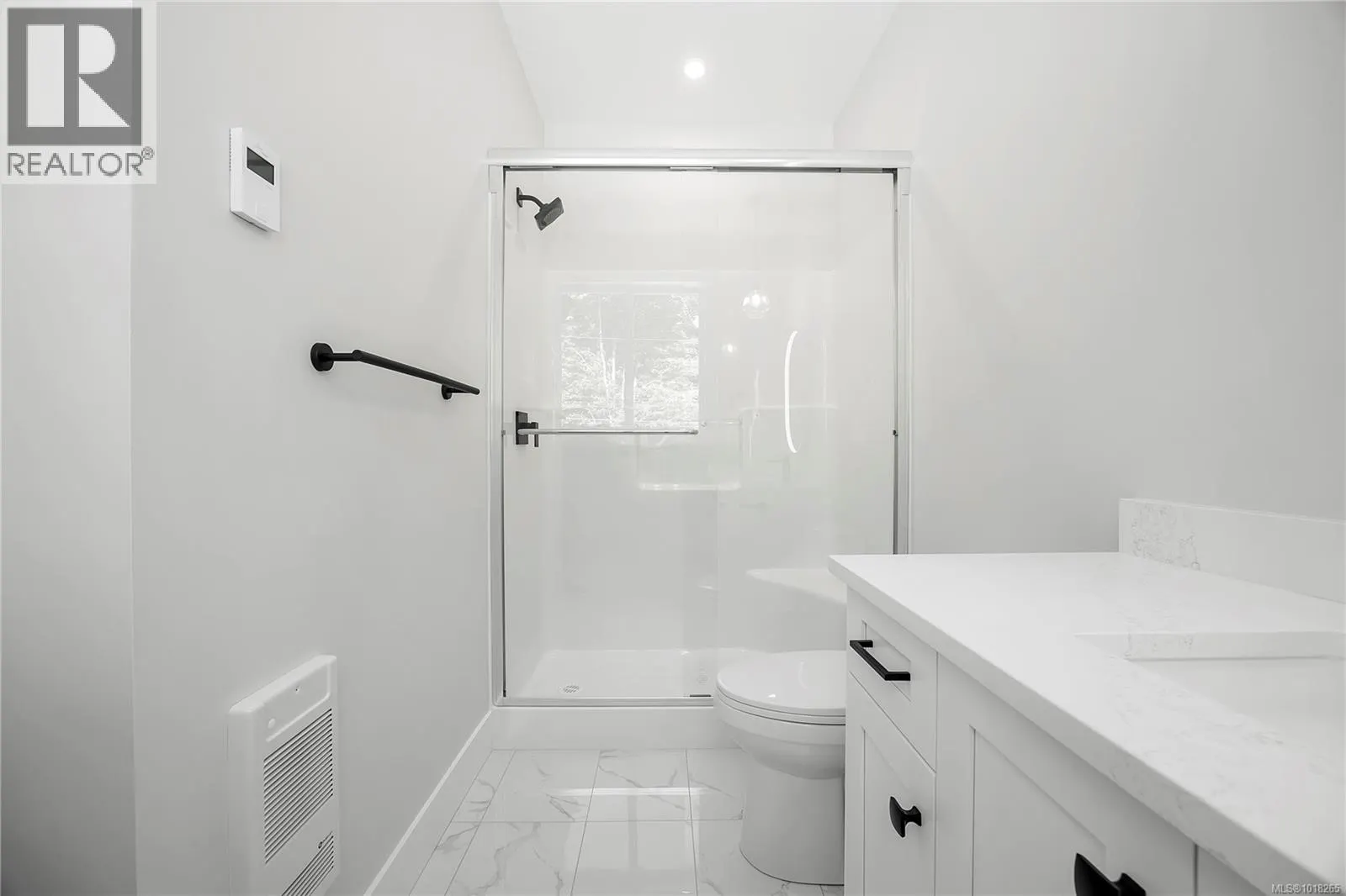 6111 Pine Ridge Cres