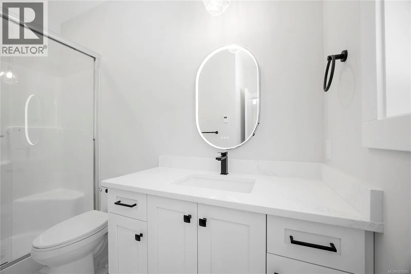 6111 Pine Ridge Cres