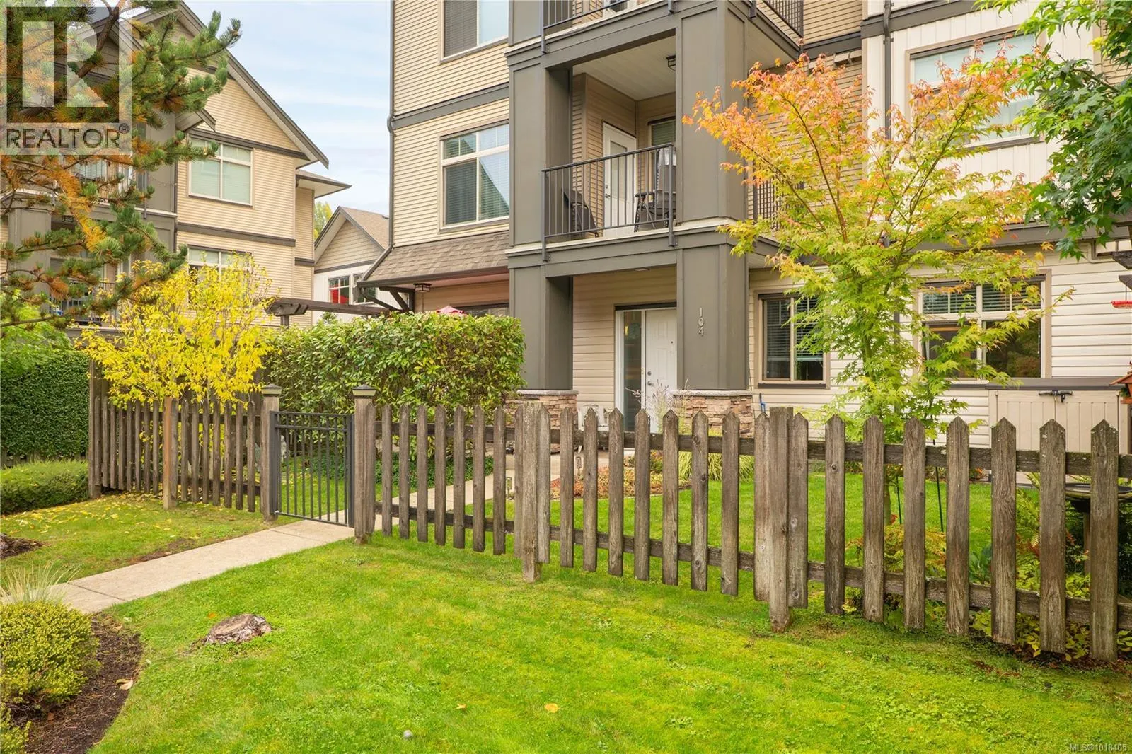 104 2111 Meredith Rd