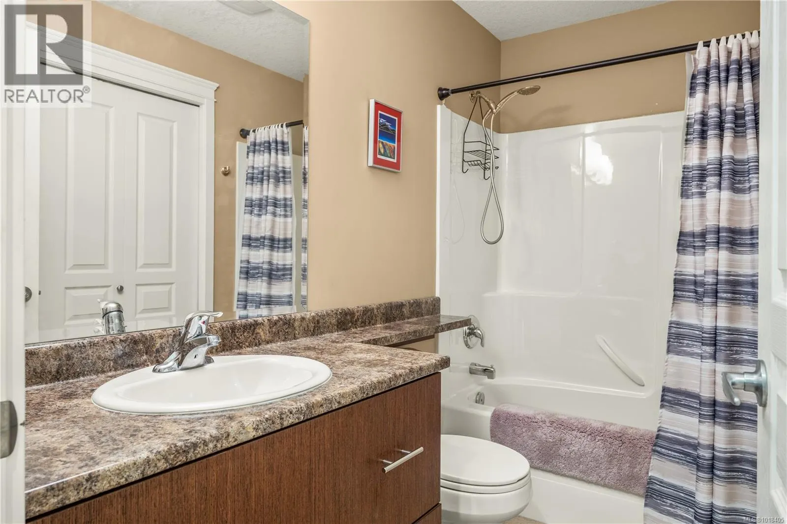 104 2111 Meredith Rd