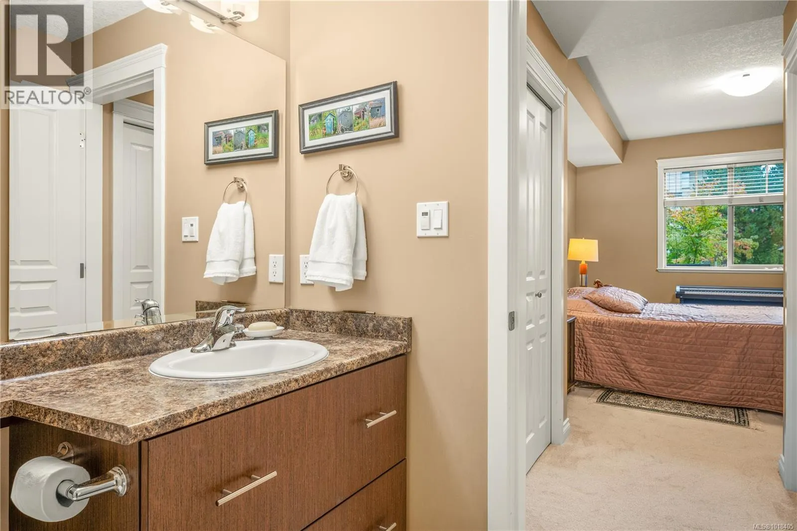 104 2111 Meredith Rd