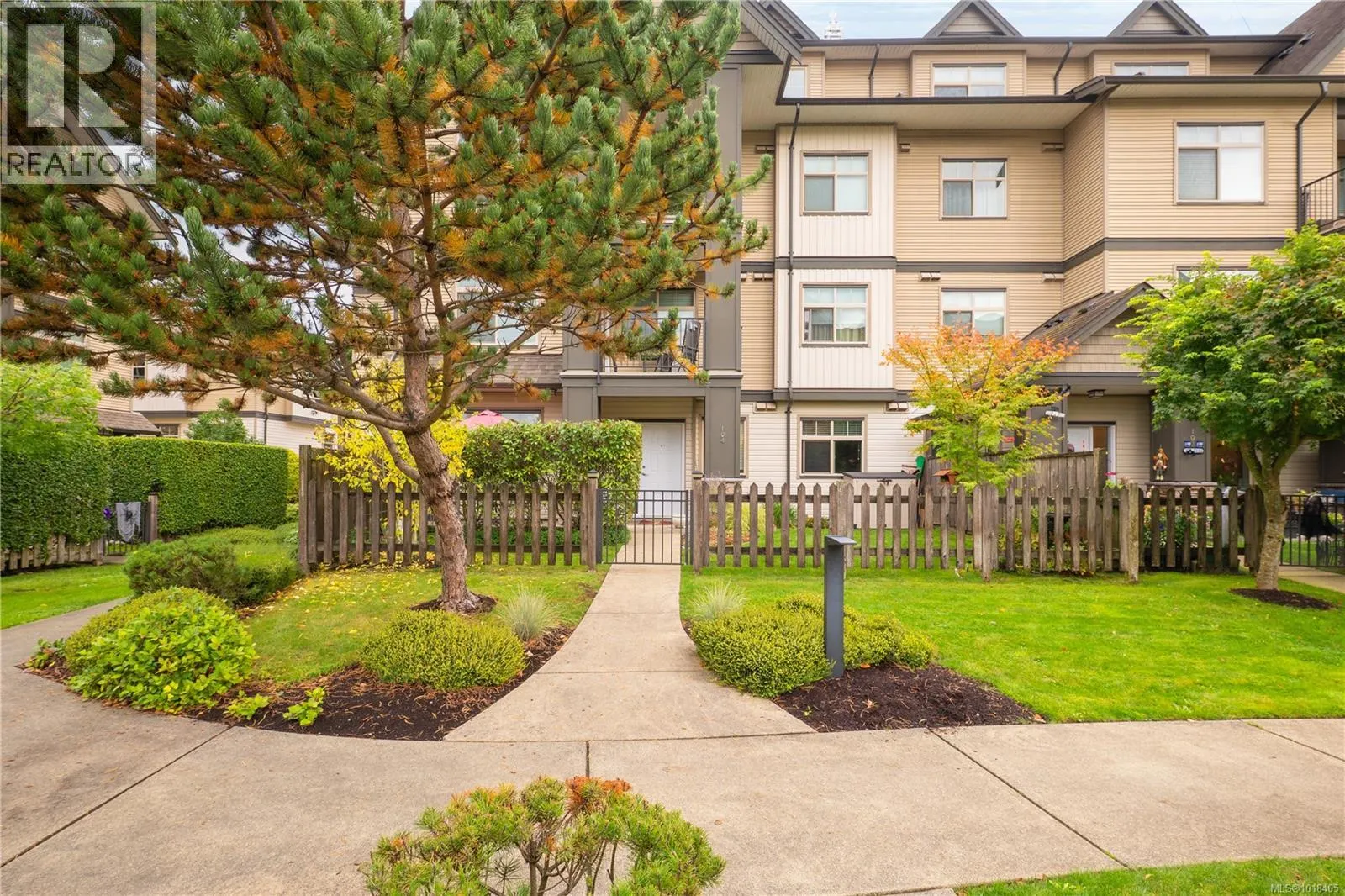 104 2111 Meredith Rd