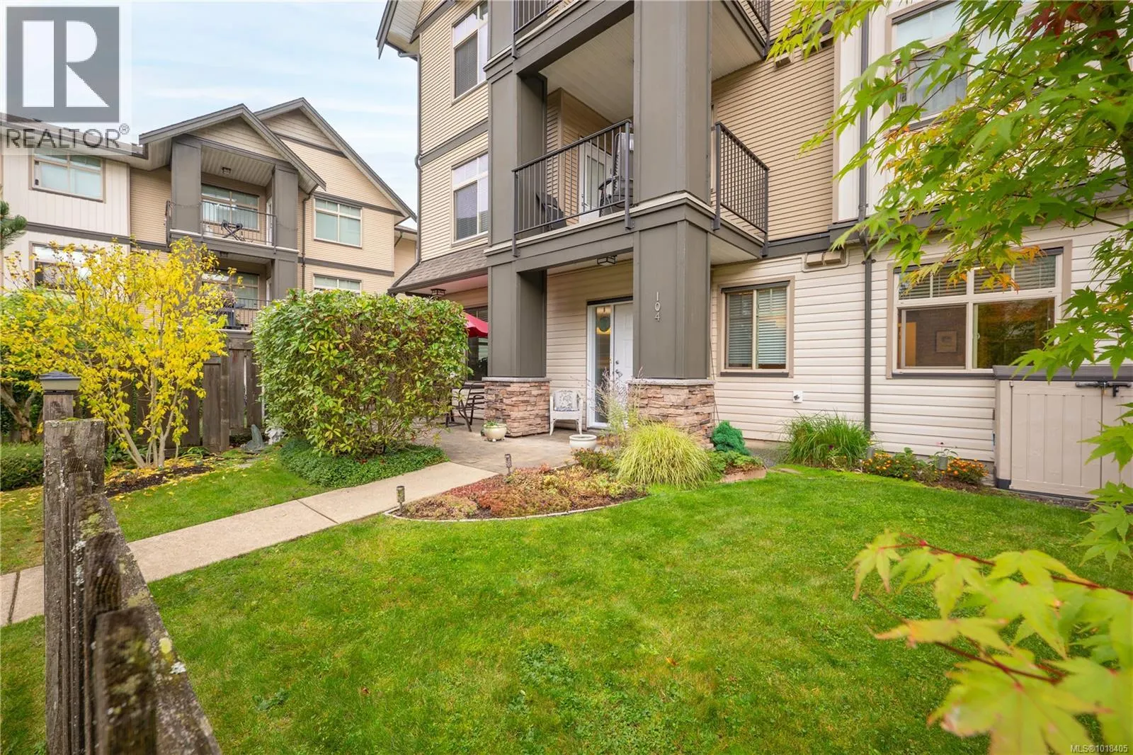 104 2111 Meredith Rd