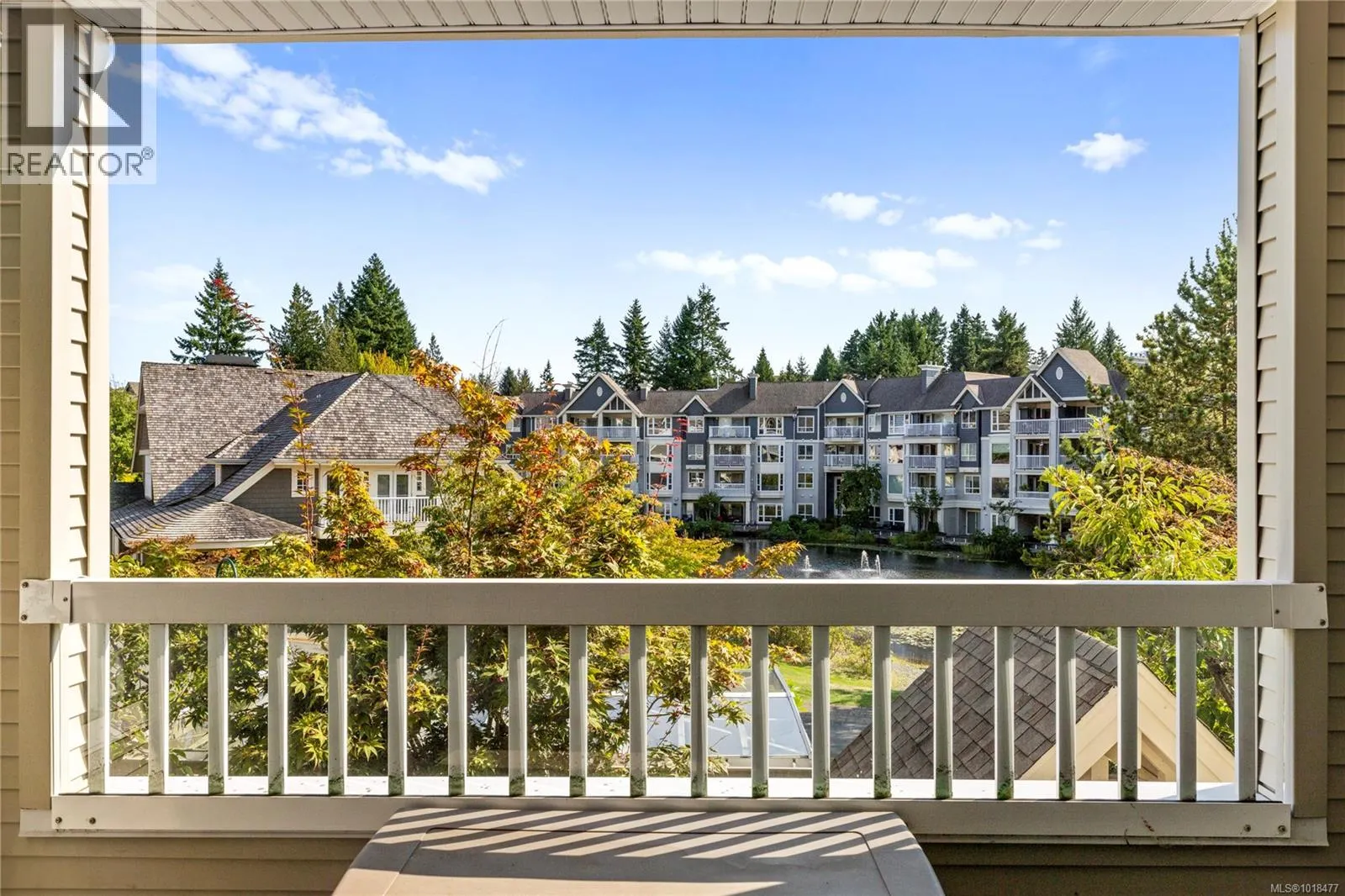 202 5620 Edgewater Lane